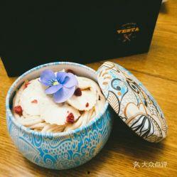 吃瓜推荐罐子蛋糕,吃瓜推荐，罐子蛋糕带你开启味蕾之旅