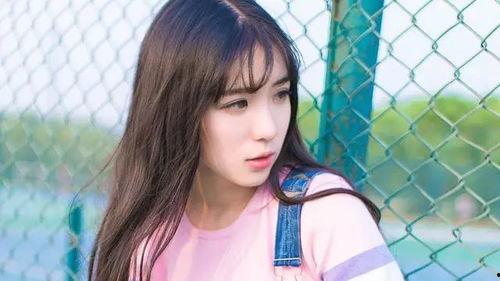 带你吃大瓜奇葩服装,带你领略“带你吃大瓜”的时尚风采