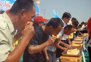 哈密瓜节吃瓜比赛,哈密瓜节吃瓜大赛盛况空前”