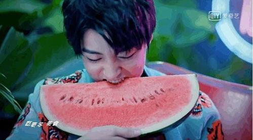 七英俊吃瓜,揭秘娱乐圈幕后真相